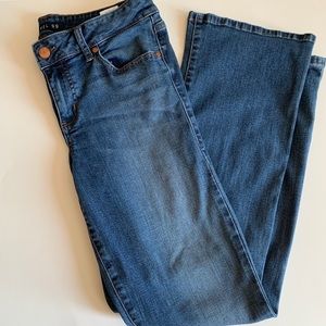 Level 99 (Anthro) boo cut blue jeans size 30